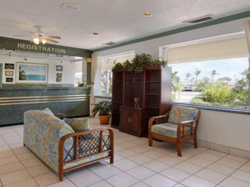 Days Inn By Wyndham West Palm Beach Exterior photo